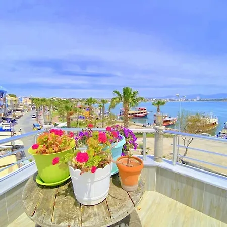 ヴィラ Ruime Woning Aan Zee *