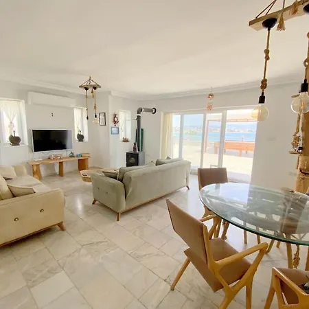 Ruime Woning Aan Zee