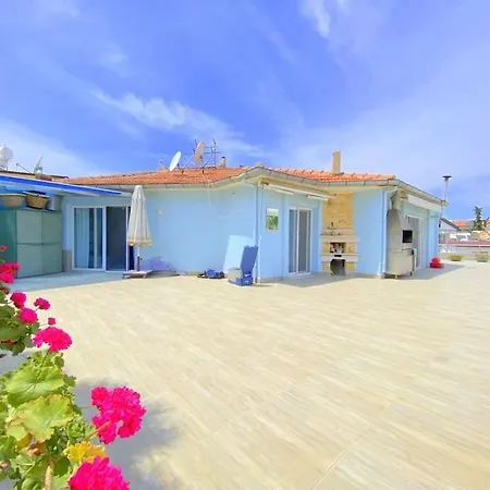 Вилла Ruime Woning Aan Zee Дидим